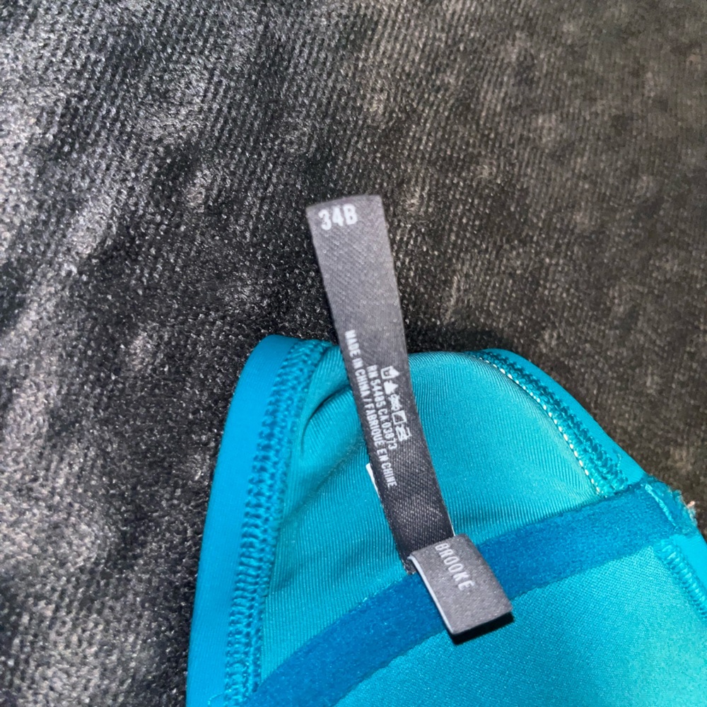 Aeri Racerback Swim Top - Picture 5 of 7